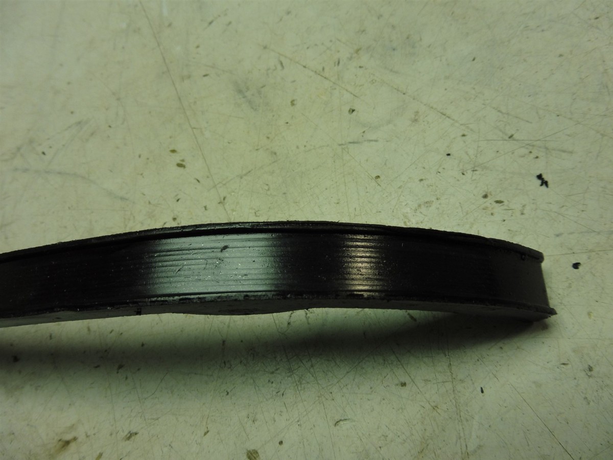 1992 Kawasaki ZX1100 KM186B. Engine chain guide -c | eBay