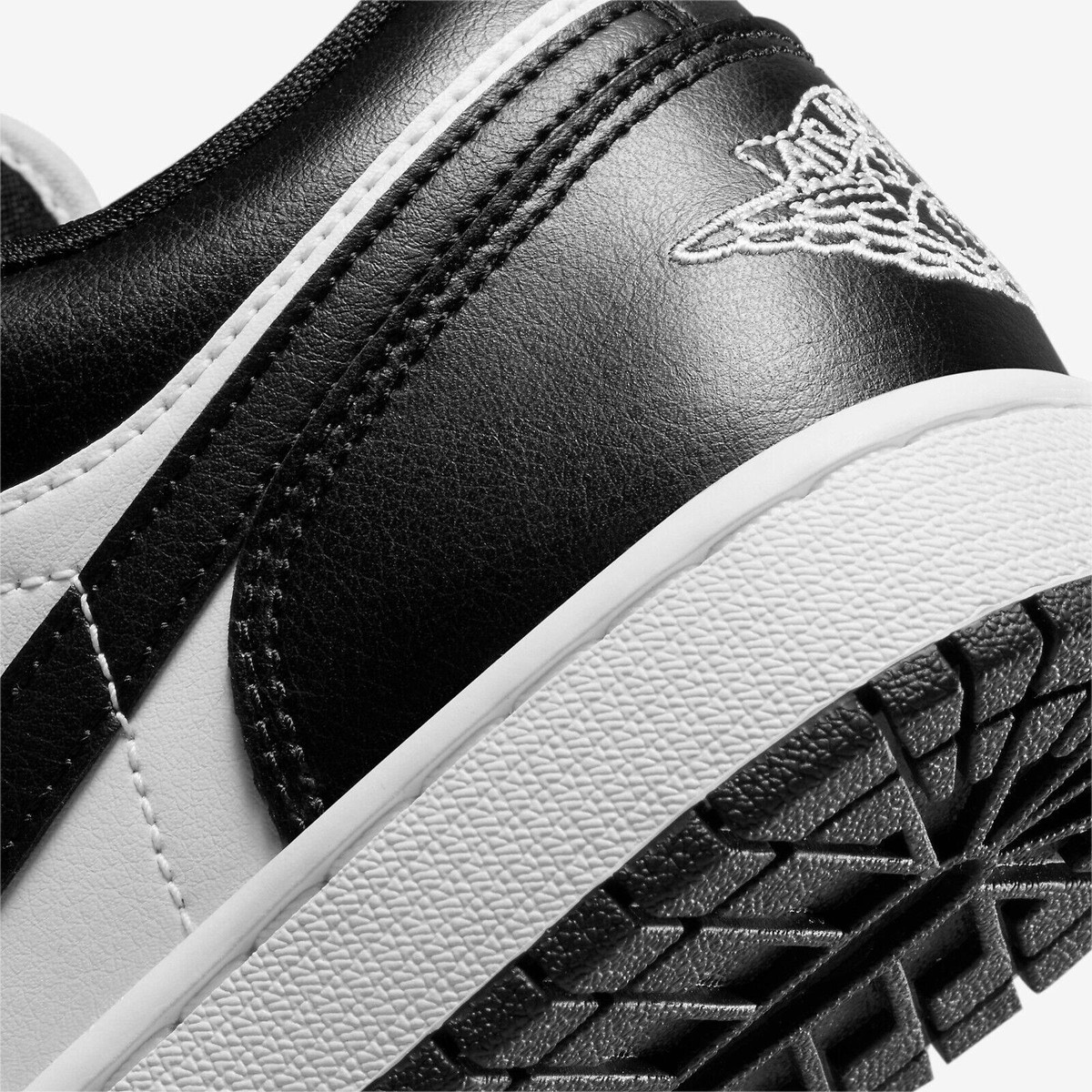 ★NIKE★ Air Jordan 1 Low Black White DC0774-101 ★追跡可 Nike WMNS Air Jordan 1 Low Panda 
