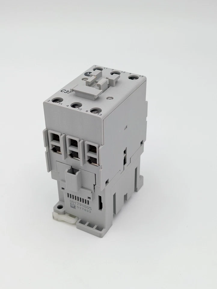 Allen Bradley 100-C37D00 37A 110V 50 Hz/120V 60 Hz AC Contactor USA NEW in BOX - Image 4 of 4