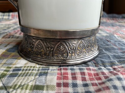 Rare Vintage Simpson Hall Miller Co Quadruple Silverplate & White