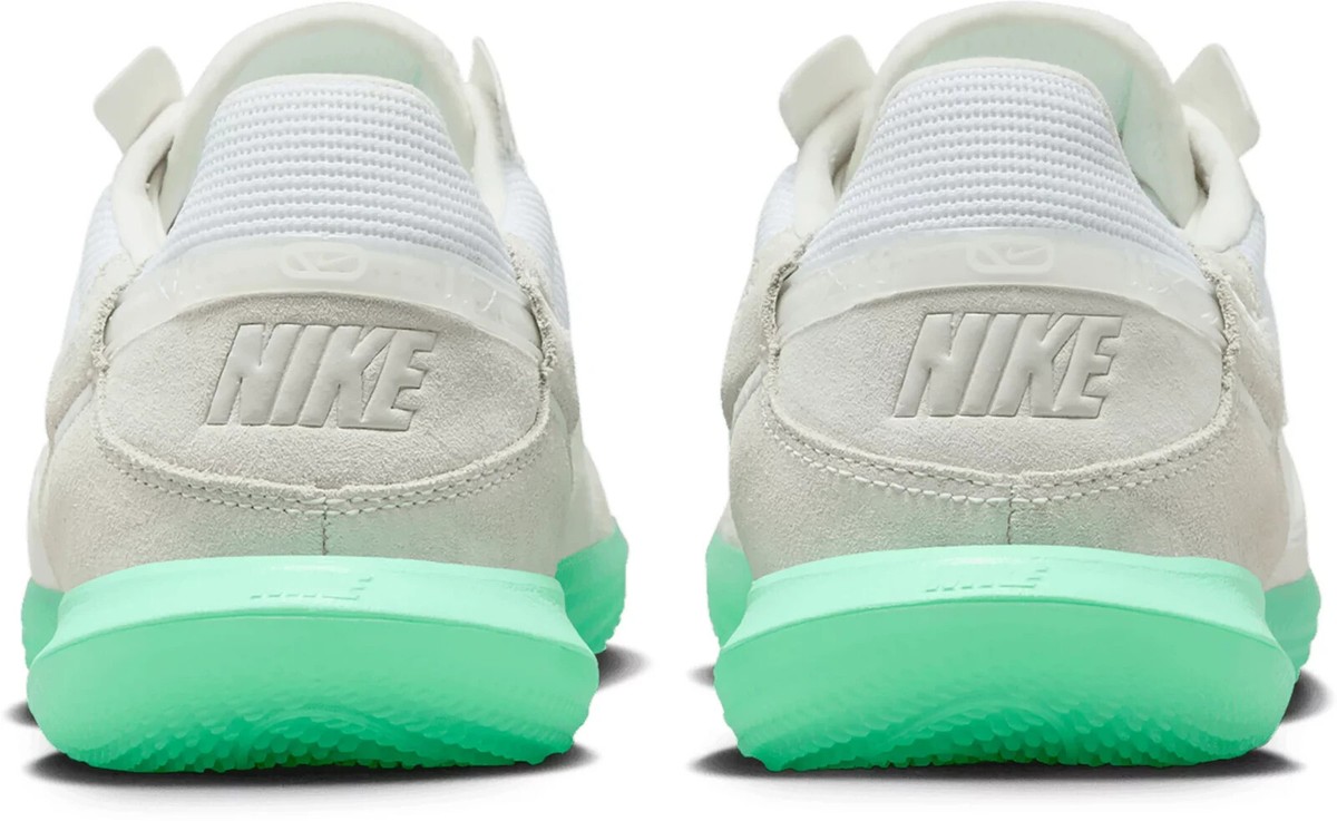 Nike Streetgato Indoor Soccer Shoes Green Glow DC8466-102  display picture 1