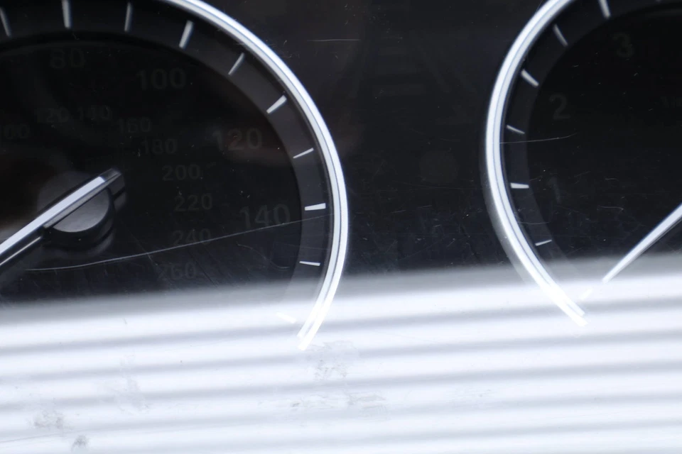 2015-2019 BMW X6 - Instrument Cluster / Speedometer 8795237 - Image 4 of 4