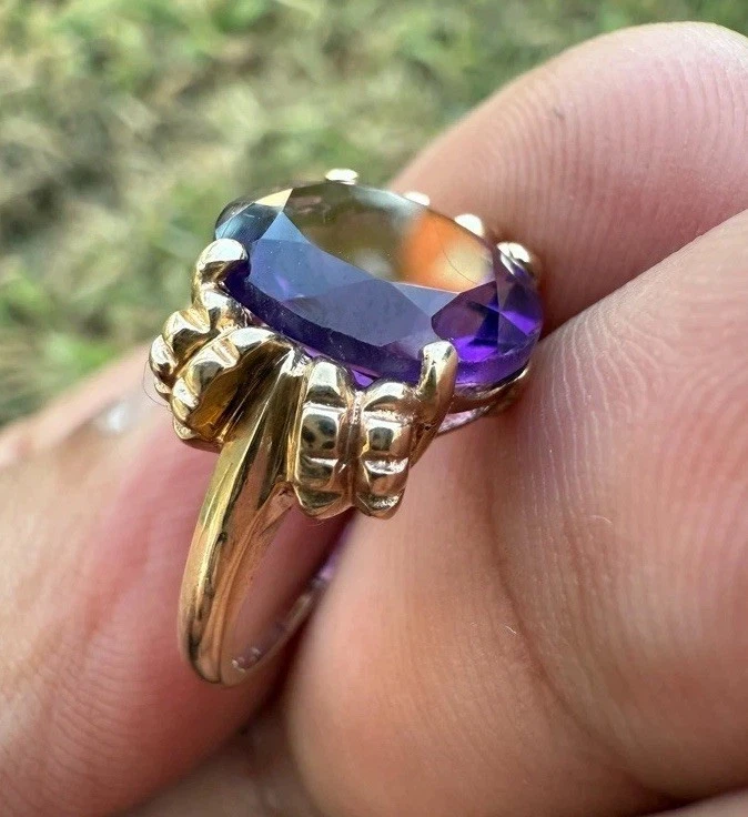 Precioso Anillo Antiguo/Vintage Oro Amarillo 10k - 14k con Amatista Calidad Gema Foto 2 de 3