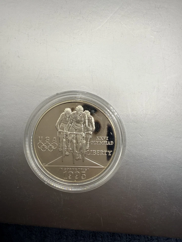 1995 Olympics Cycling BU 90% Silver Dollar Commemorative Coin w/ Box + COA Bike - Image 2 of 3