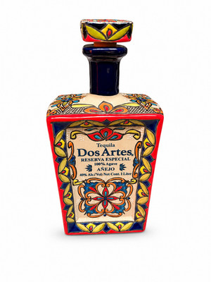 Dos Artes Tequila Reserva Especial Anejo Empty 1L Ceramic Decanter Bottle Top