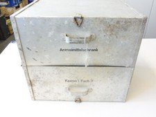 Arzneimittelschrank Aluminium (F�r Flugzeug?), Ma�e 35 x 27 x 31cm