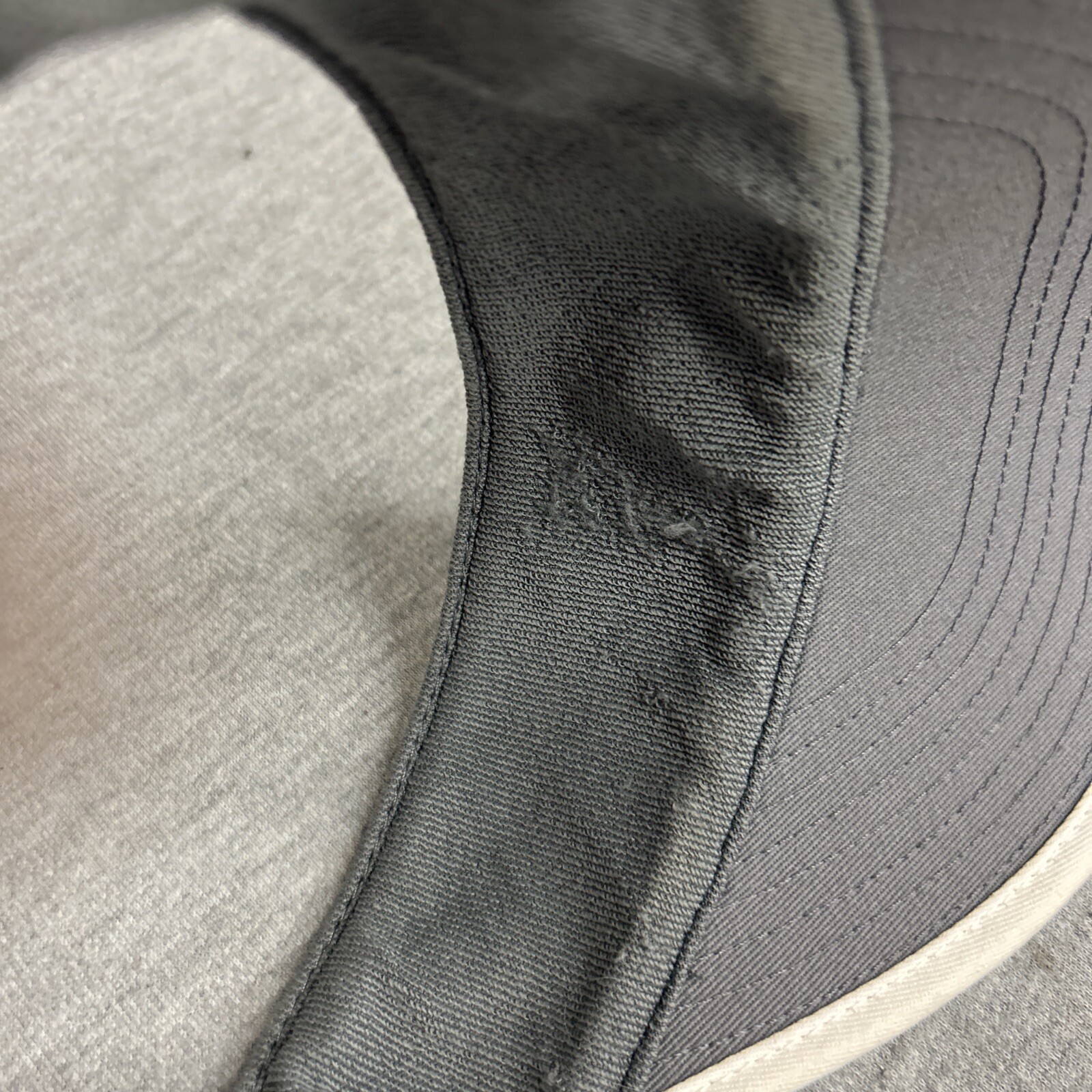 Nike Featherlight White Visor - image 7