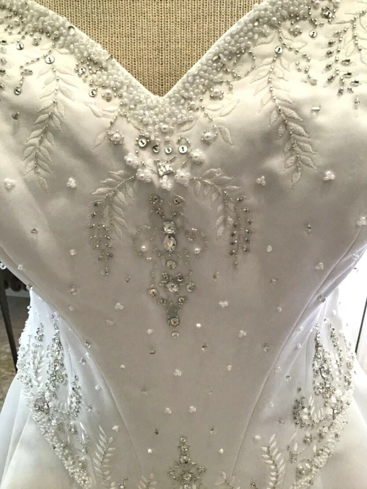 SIGNATURE NEW BUSTIER Vestido de Novia Vestido de Novia Dos Piezas Blanco/Plateado 12  Foto 3 de 4