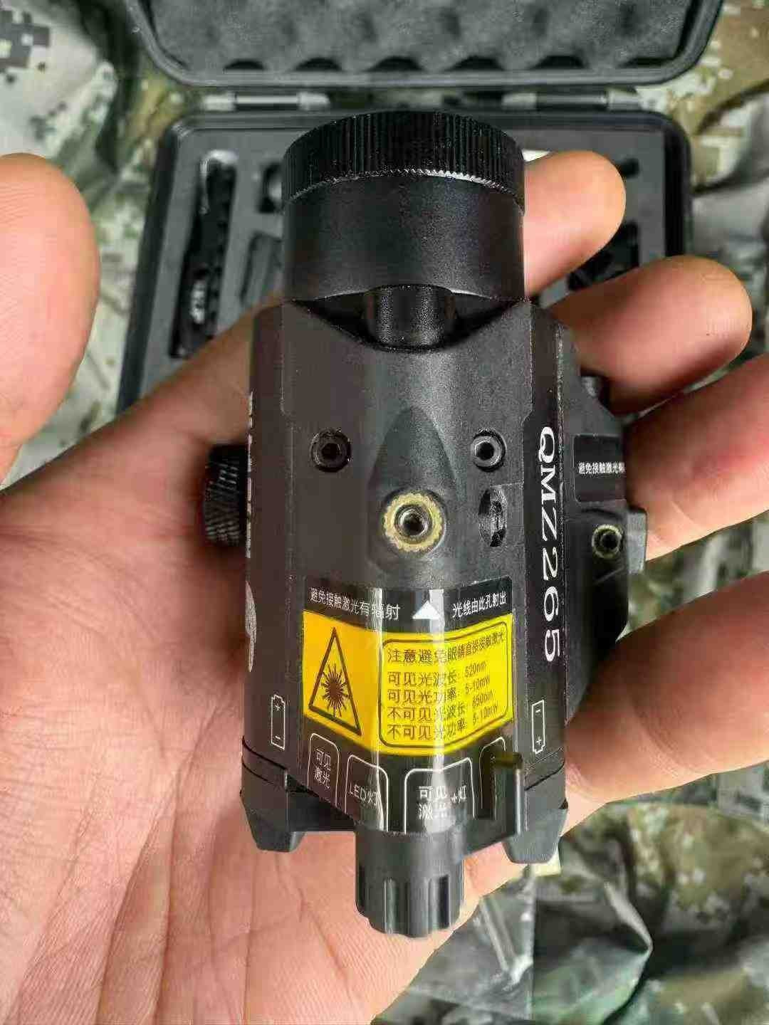 Chinese PLA  QMZ265 Tactical Flash Light Special force combat  3 in 1 used