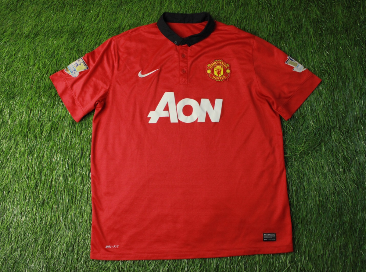 MANCHESTER UNITED BLASER 2013/2014 FOOTBALL MEN SHIRT JERSEY HOME