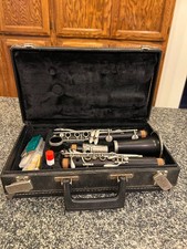 Jeffrey Student Bb Clarinet with hard case  accessories   school band beginner