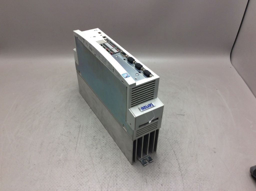 EVS9321-EP LENZE 9300-SERIES 9300 LENZE 9300 SERVO INVERTER0,37KW, 1,5A, 3PH, 5