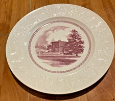 Piatto vintage Wedgewood Mulberry Amherst College vecchio osservatorio 10 1/2"