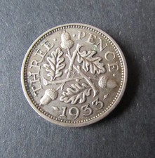 Great Britain Coin: 1933 King George V Silver (0.500) Threepence. Worn Condition