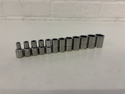 Blue Point 1/4'' flacher Steckschlüsselsatz 4 mm - 14 mm 6 Punkt 12-teiliges Set verkauft von Snap On