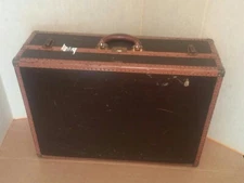 Vintage Hartmann Luggage 25" Steamer Trunk Style Suitcase Metal Edges & Corners