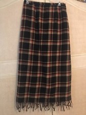 Women's 8 Sag Harbor Vintage Fringed Pencil Skirt slit Burgundy Plaid