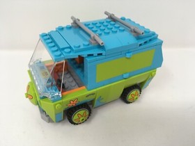 Lego 75902 The Mystery Machine with manuals box Scooby-Doo
