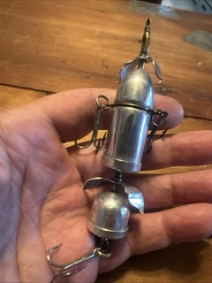 Vintage Shakespeare Bass Size Revolution Metal Fishing Lure Acorn Bottom 2/2