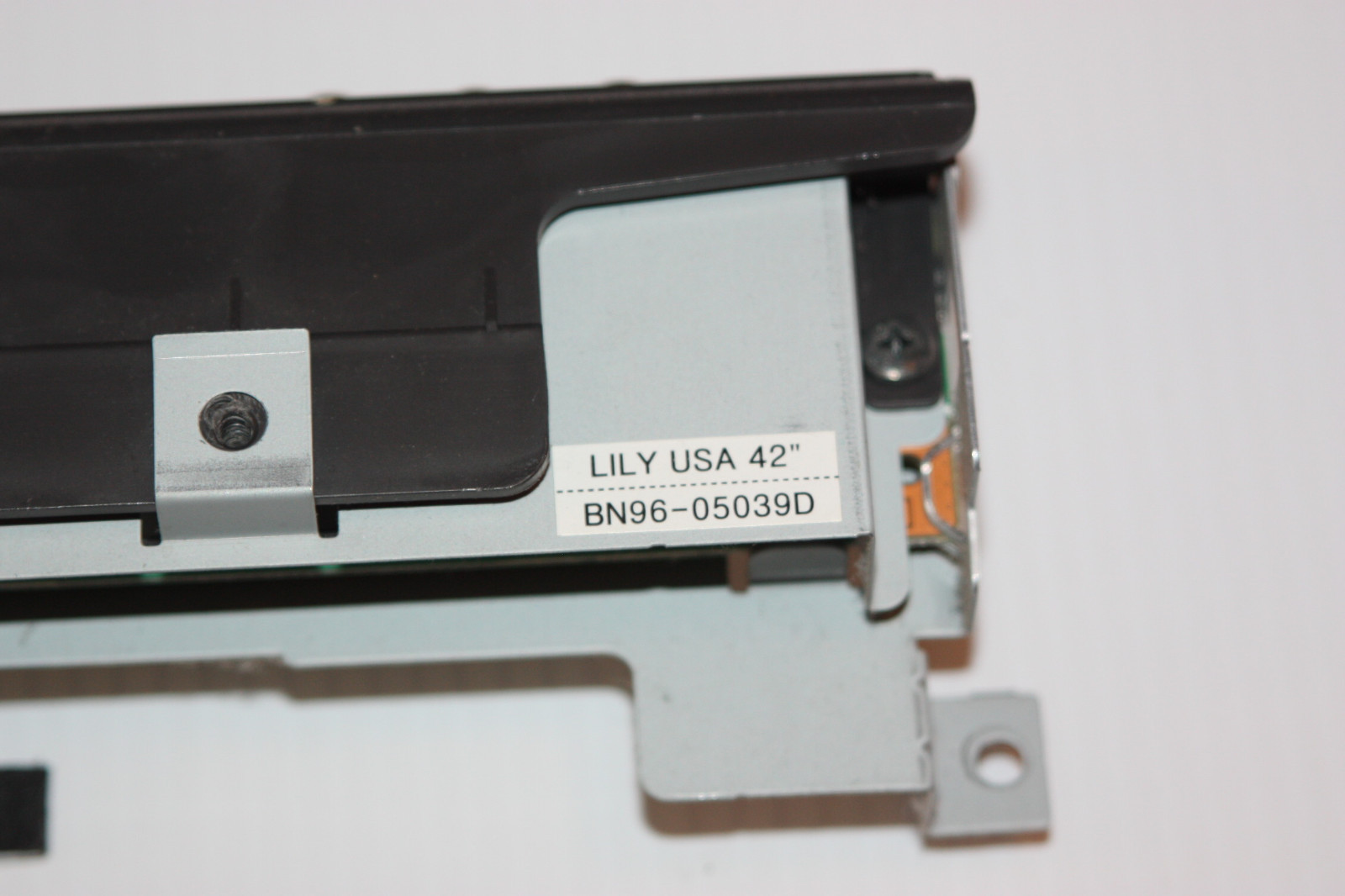 Side AV/HDMI/USB Board BN9605039DSamsung 42" Plasma Television HP