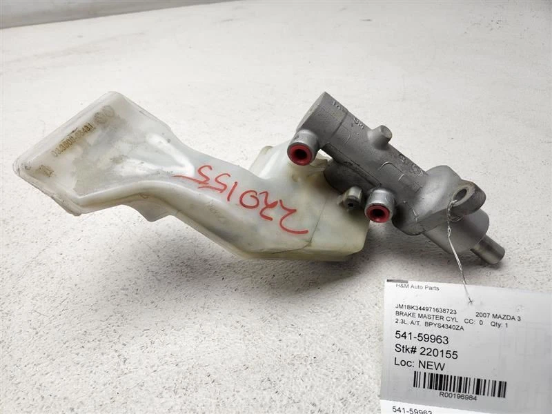 2004-2013 Mazda 3 Brake Master Cylinder ABS Without Turbo OEM BPYS4340ZA - Image 2 of 4