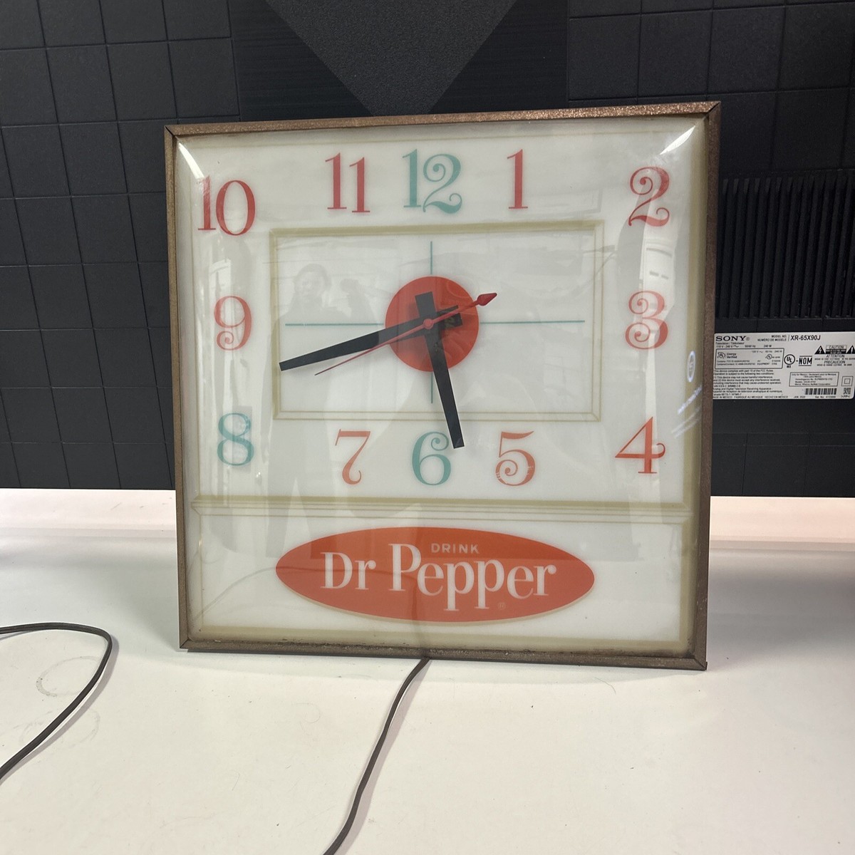 Vintage Dr. Pepper Wall Clock Soda Pop Drink Beverage