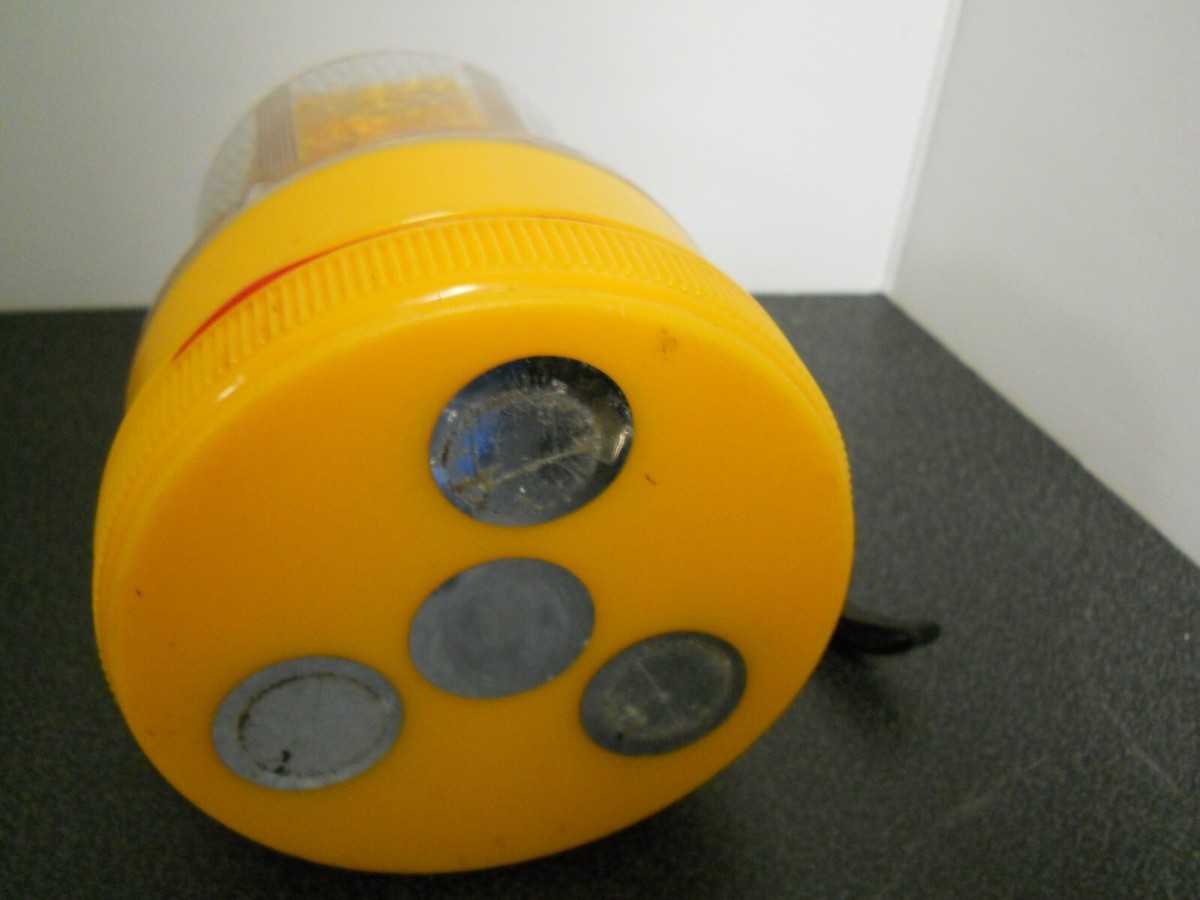 Grote 7791 Strobe Beacon Safety Light Magnetic 360° Portable LED