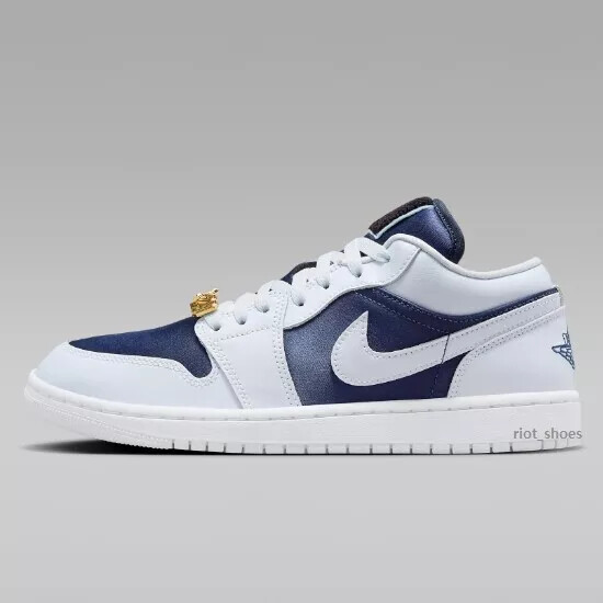 ◆正規品◆NIKE AIR JORDAN 1 LOW DARK BLUE GREY◆関税込◆人気 Nike WMNS Air Jordan 1 Low SE Grey Midnight Navy FZ8778-044