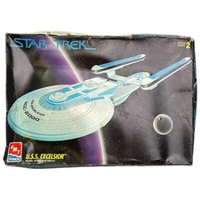 Star Trek USS Excelsior Model Kit Skill Level 2 6630 AMT ERTL 1994 Open Box