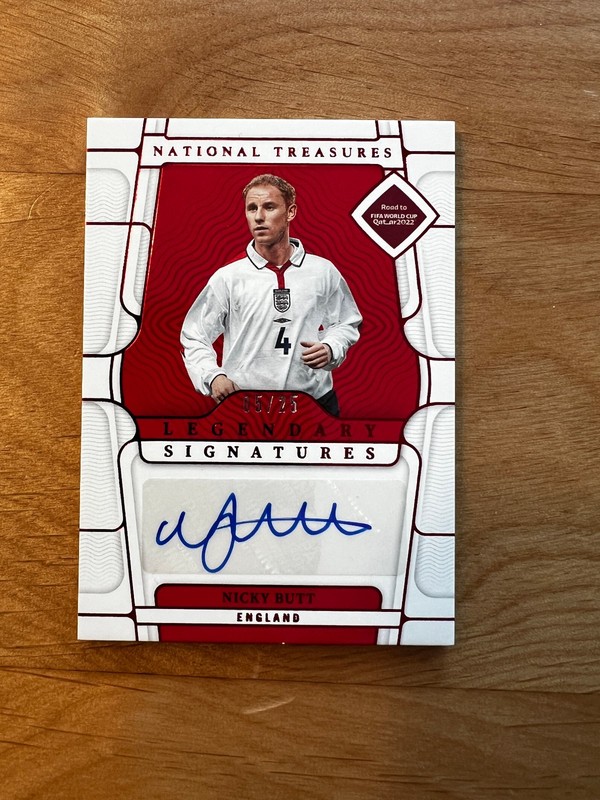 Nicky Butt 2022 Panini National Treasures FIFA Cup Legendary Auto /25 ENGLAND