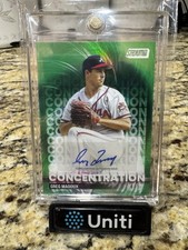 MLB Stadium Club Greg Maddux AUTO NUMBERED /5 Concentration SSP HALL OF FAMER!