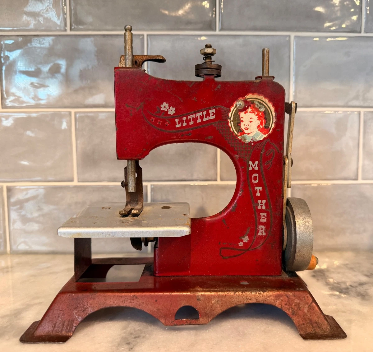 Red Collectible Sewing Machines for sale | eBay
