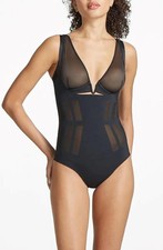 158 - Commando Luxe Control Bodysuit in Black Size Medium