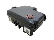 2021 GENESIS GV80 POSITIVE BATTERY TERMINAL POWER JUNCTION BLOCK FUSE BOX