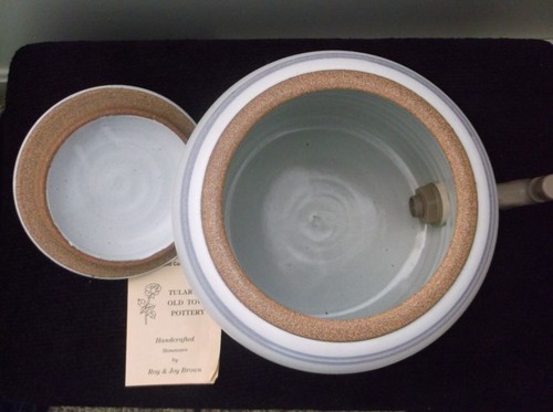 Vintage Handmade Stoneware Pottery Water Dispenser, 1 Gallon - Picture 4 of 5