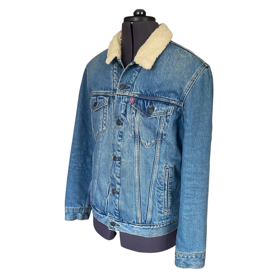 Levi's Jacket Mens Large Light Wash Rugged Warm Winter Sherpa Trucker Type III, photo 2 of 5