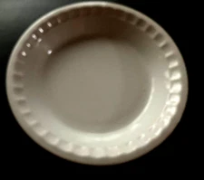 PIE PLATE  HIC WHITE OVEN TO TABLE PORCELAIN 10 3/4'PIE PLATE - MINT