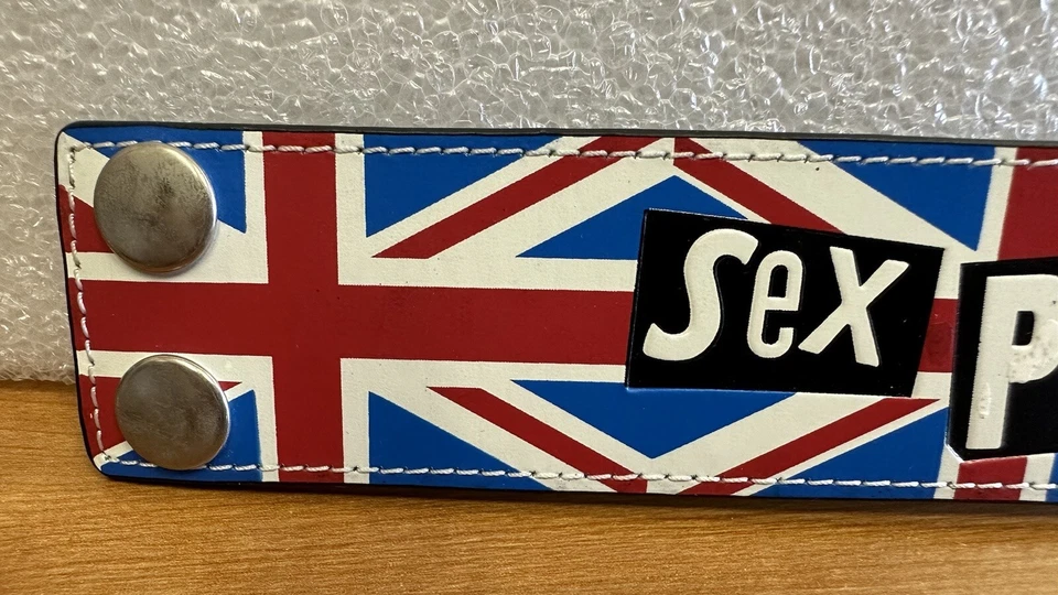 Pulsera Sex Pistols RARA Banda Logo Punk Rock Gótico Metal Bravado 2005 -NUEVA CON ETIQUETAS Foto 4 de 4