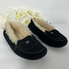 emu Australian Moccasin Womens size 7 Black Shearling lined Slippers