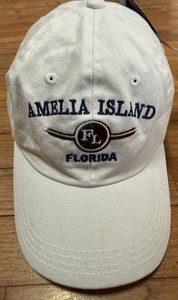Casquette dédicacée par Lewis HAMILTON - , les ventes