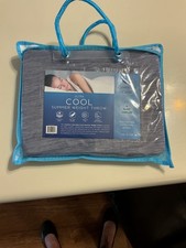 Cooling Throw Blanket Lightweight Breathable Summer Blanket for Hot Sleepers