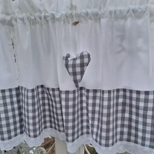 Scheibengardinen Landhaus Shabby  Bistrogardine Grau Weiß Karo + Herzchen