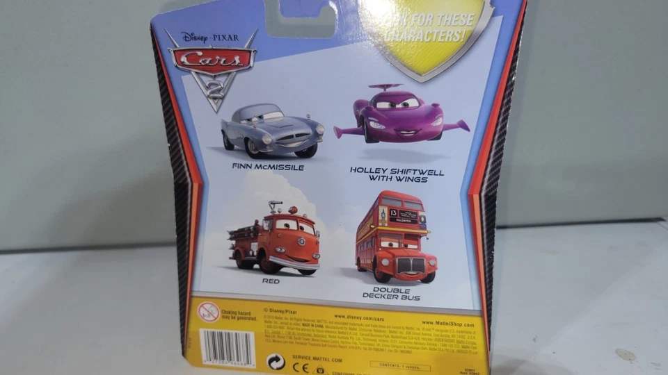 Mattel Disney Pixar Cars 2 Submarino Finn McMissile Deluxe con Aletas de Submarino Foto 4 de 4