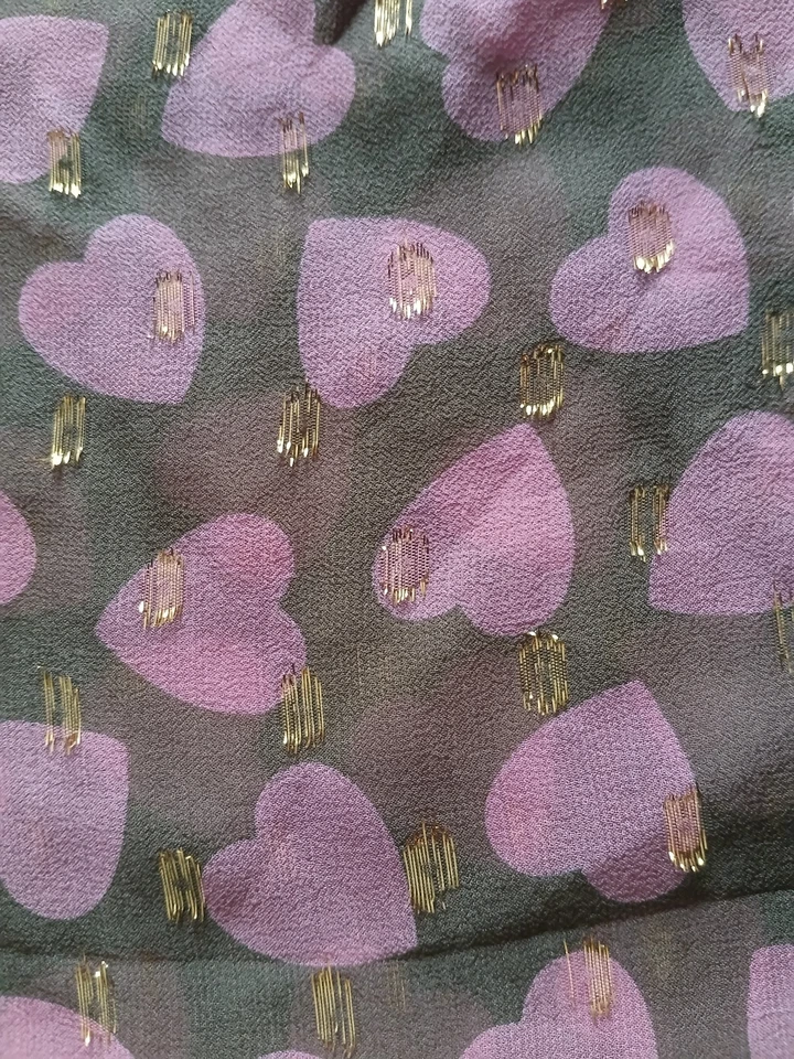 Bufanda Iceberg Mujer Grande Estampado Corazón Acentos Dorados Larioseta Seda Italia Lujo Foto 3 de 4