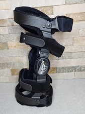 BREG Fusion Women s OA Medical Knee Brace, Le...