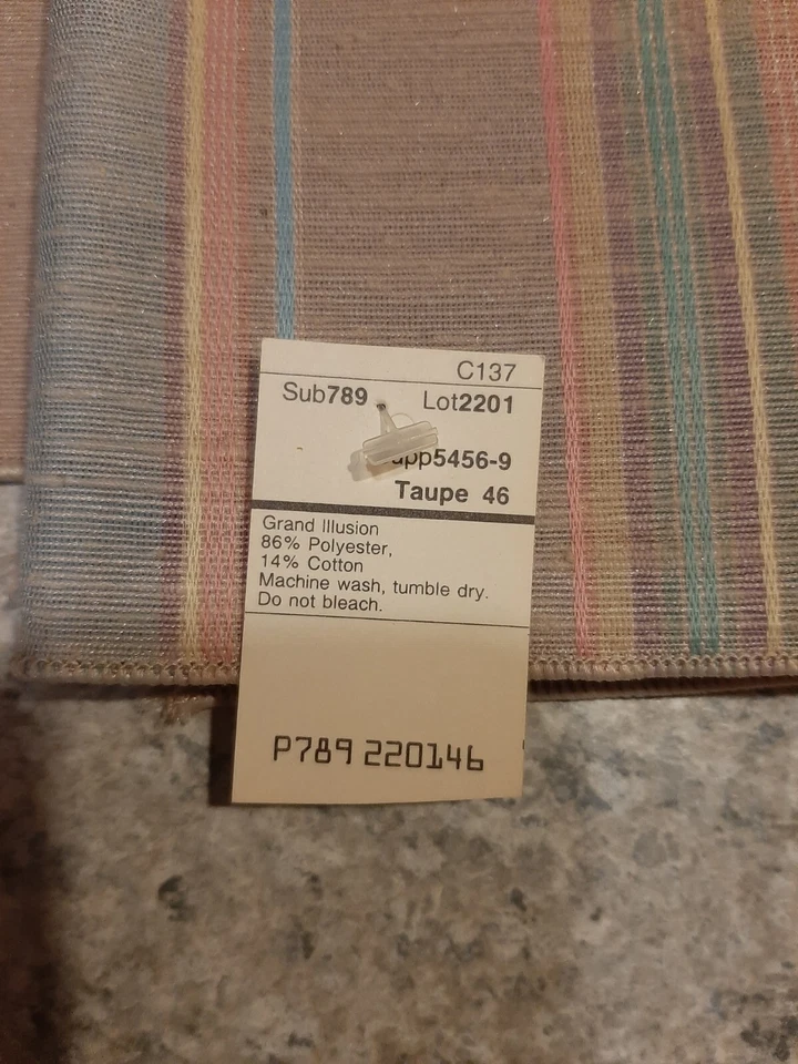 Napkin & Placemat, Matching Set For 2 w/ Beautiful Grand Illusion Pattern, NEW - Image 4 of 4