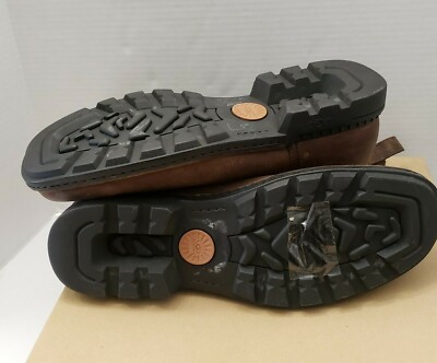 UGG Boots Chocolate Brown Leather Sheepskin Lining  display picture 3