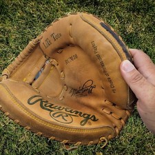 Rawlings RHT Mike Piazza RCM30 Baseball Catchers Mitt Lite Toe Fastback Model