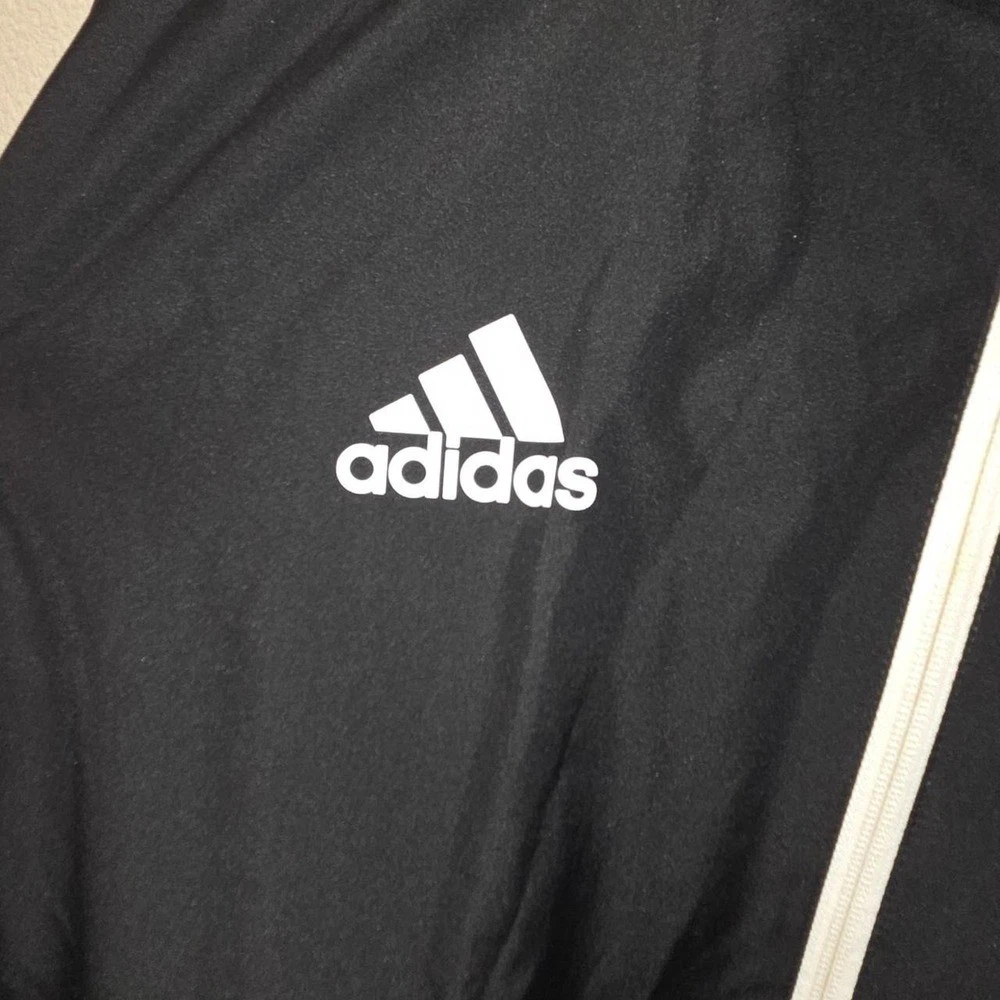 Adidas image 3