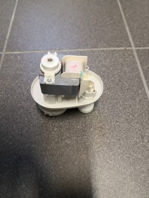 Miele Trockner Pumpe Kondenspumpe ebmpapst 09907120 P21-2524 5547028030